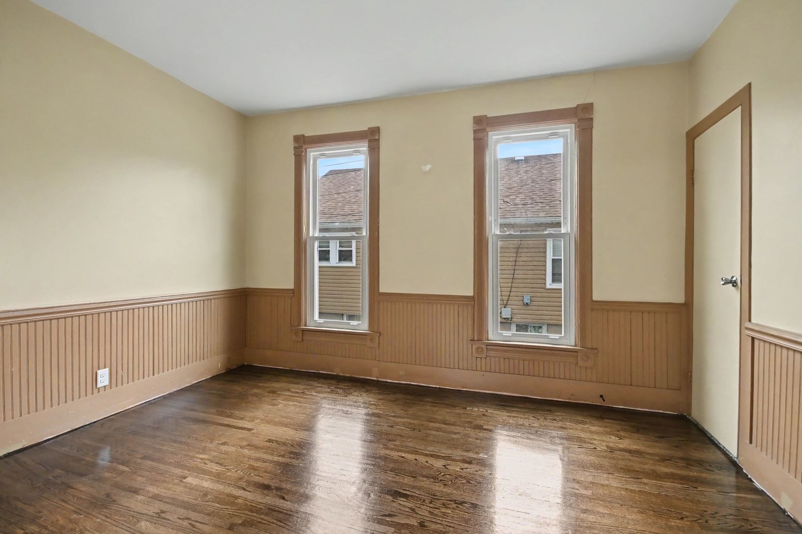 662 Bent Street Elgin, IL 60120 - Photo 7 of 24