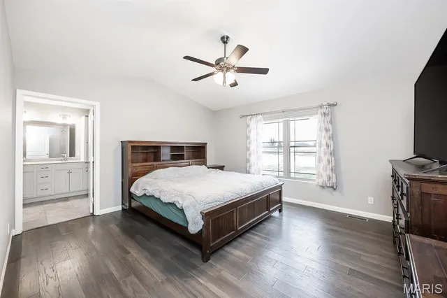 $439,900 | 2620 Vulliet Road, Highland, IL 62249