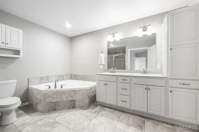 $439,900 | 2620 Vulliet Road, Highland, IL 62249