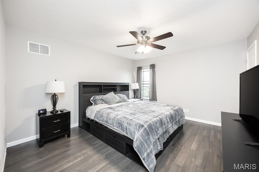 2620 Vulliet Road Highland, IL 62249 - Photo 20 of 37