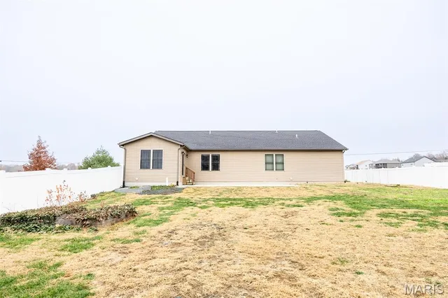 $439,900 | 2620 Vulliet Road, Highland, IL 62249