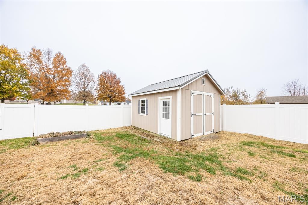 2620 Vulliet Road Highland, IL 62249 - Photo 33 of 37