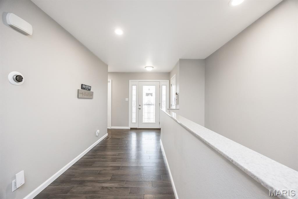 2620 Vulliet Road Highland, IL 62249 - Photo 4 of 37