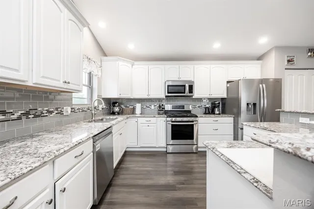 $439,900 | 2620 Vulliet Road, Highland, IL 62249