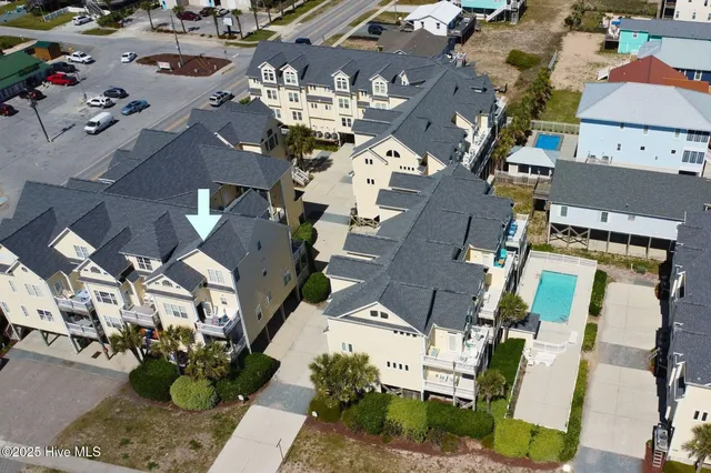 $925,000 | 215 Summer Winds Place, Surf City, NC 28445