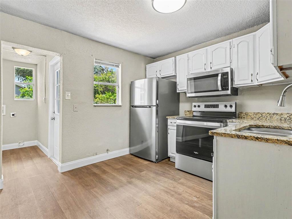 5105 Rohn Avenue North Tampa, FL 33614 - Photo 11 of 26