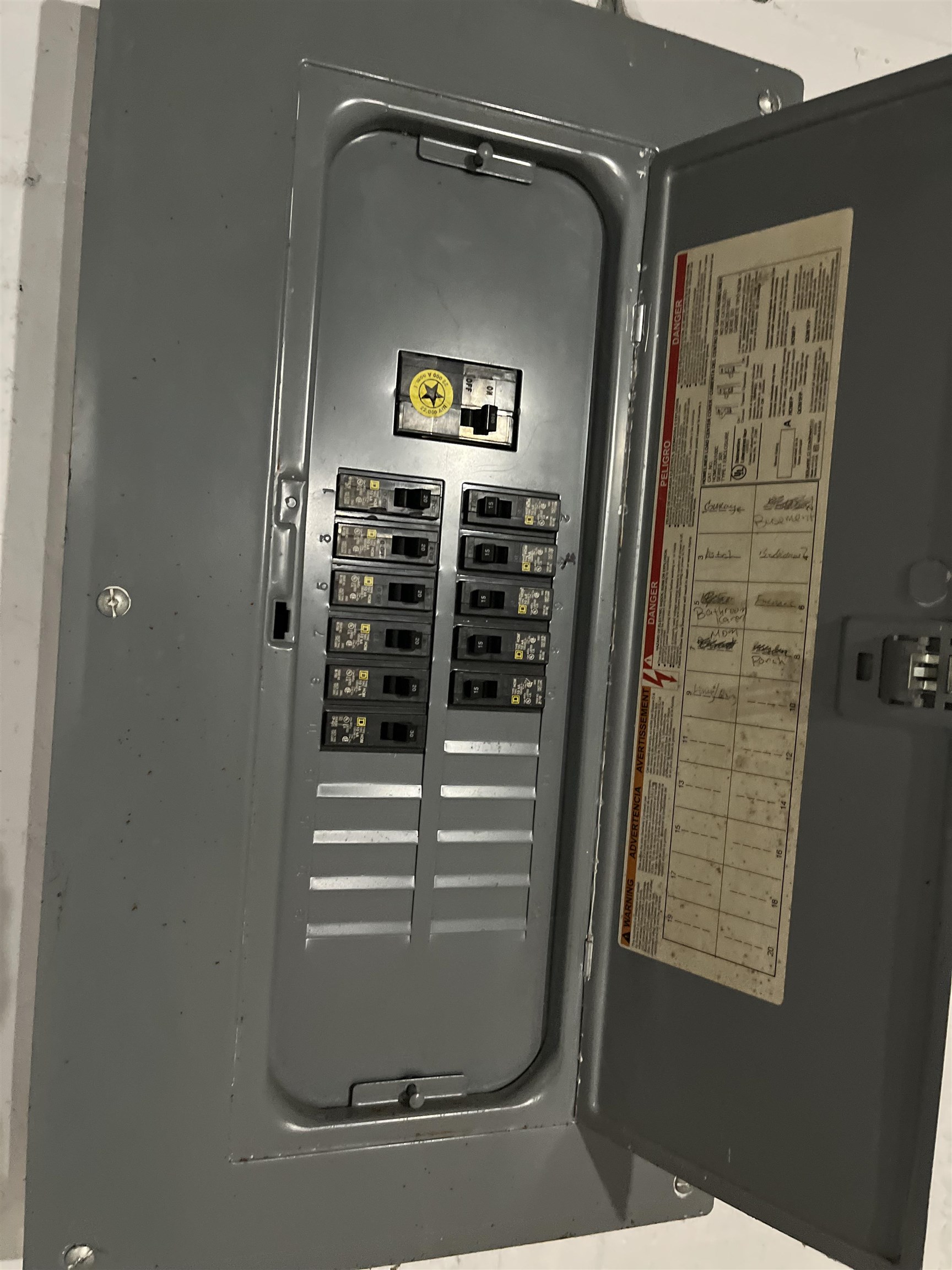 415 Barnum Road Rockford, IL 61109 - Photo 23 of 24 a view of water heater