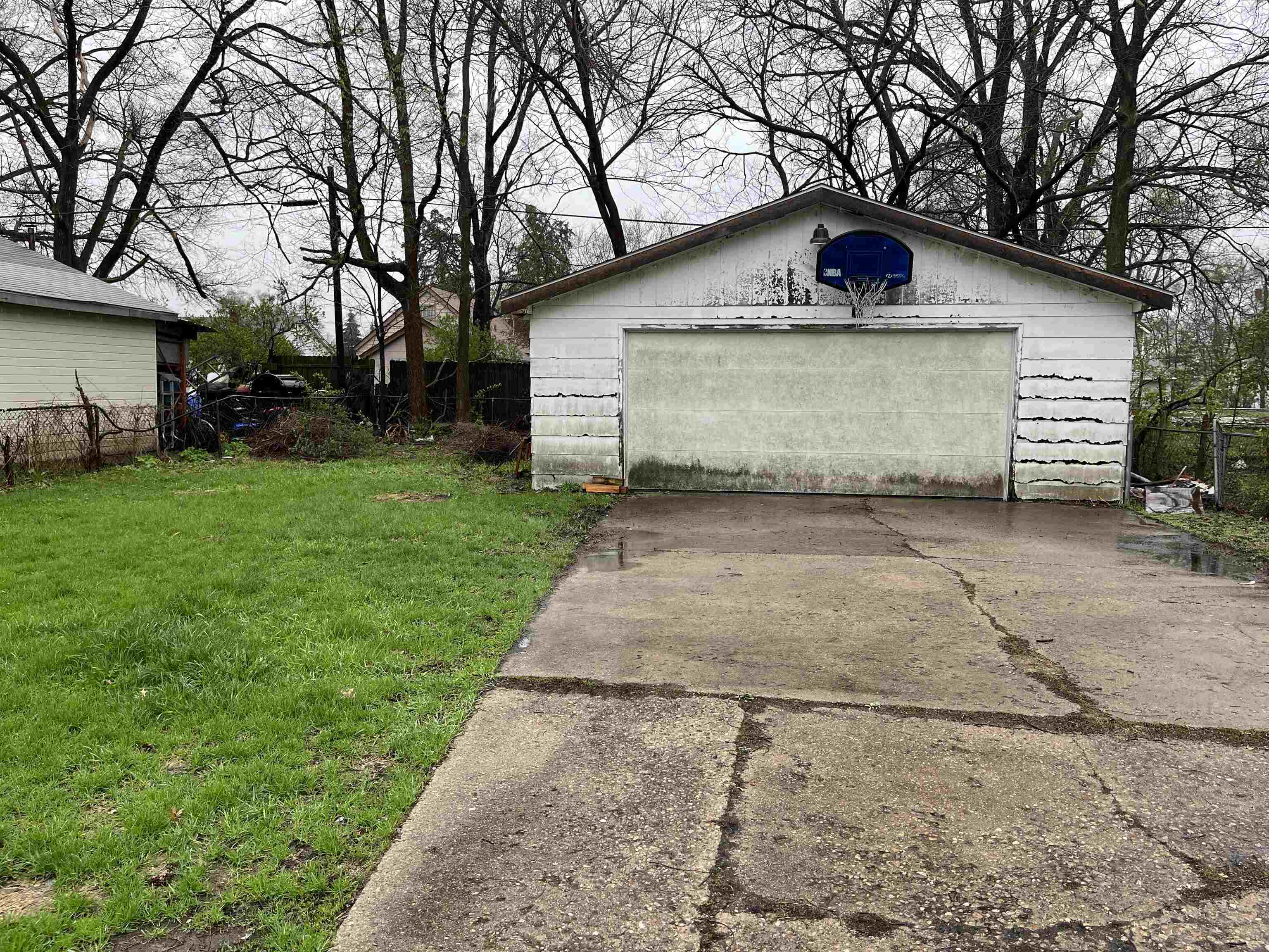 415 Barnum Road Rockford, IL 61109 - Photo 3 of 24 a view of a house with a yard