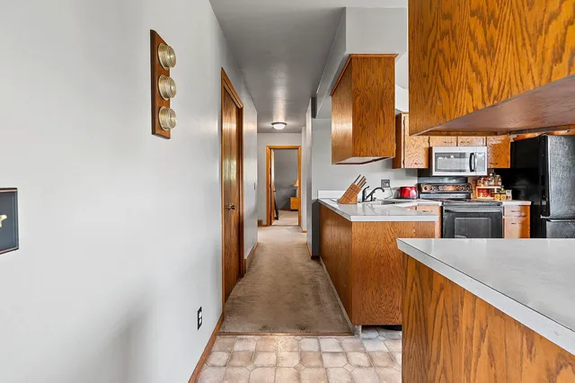 $660,000 | E7206 Magolski Road, Marion, WI 54950