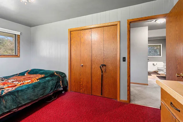 $660,000 | E7206 Magolski Road, Marion, WI 54950