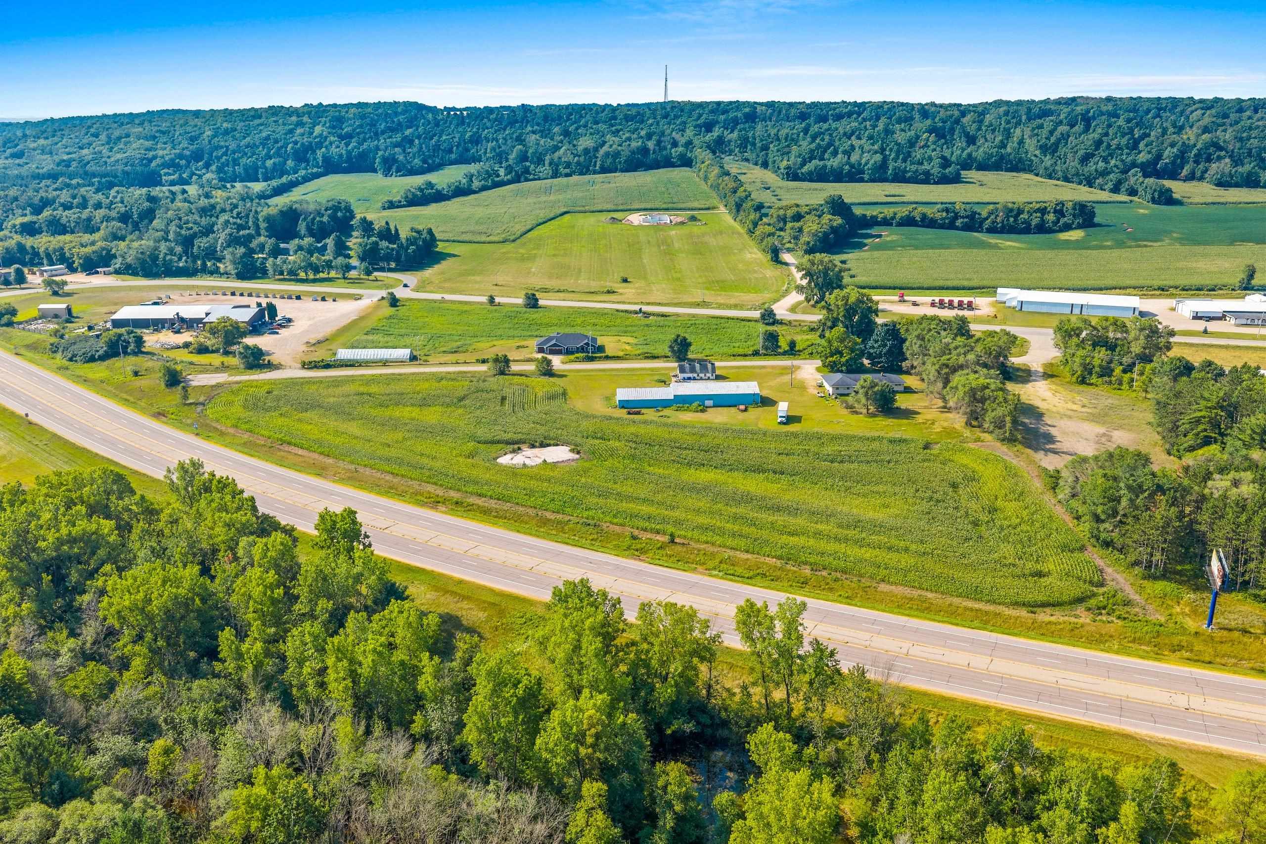 E7206 Magolski Road Marion, WI 54950 - Photo 9 of 42