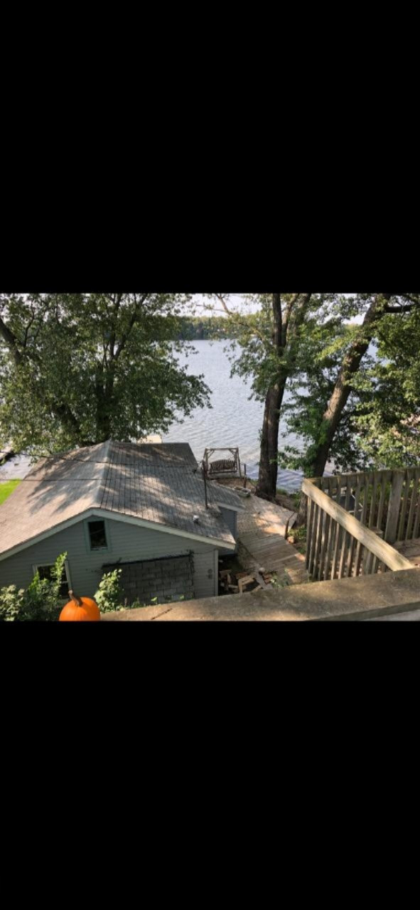 68380 Dailey Road Edwardsburg, MI 49112 - Photo 3 of 10 IMG_4929