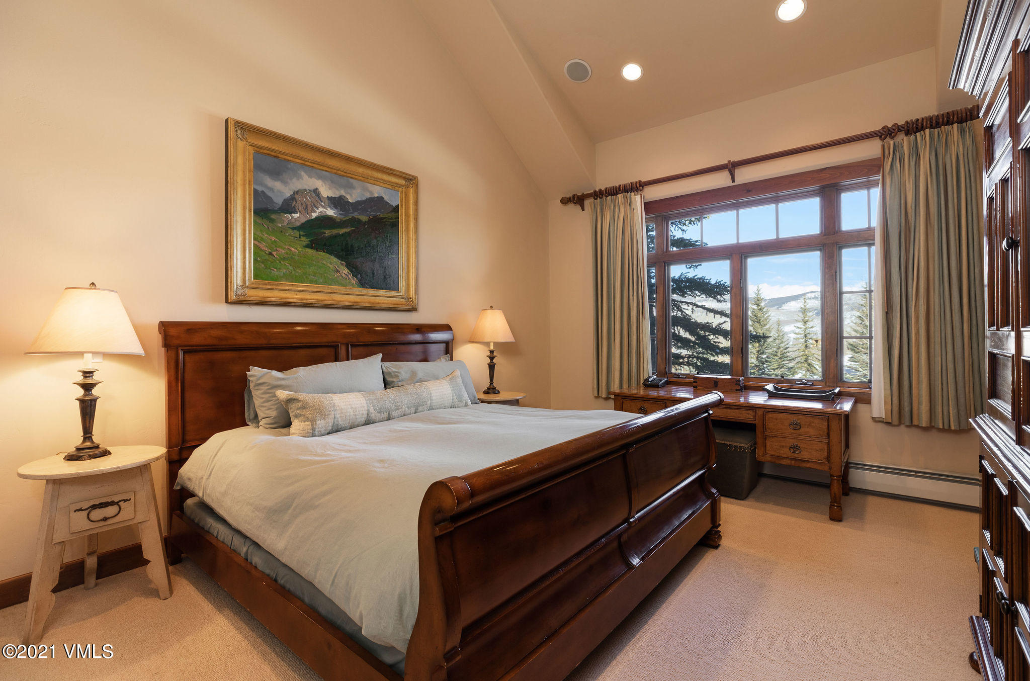 1264_bachelor_ridge_interior_master