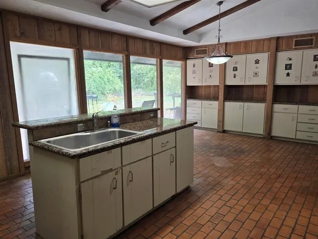 $495,000 | 3420 Audubon Road, Paris, TX 75460