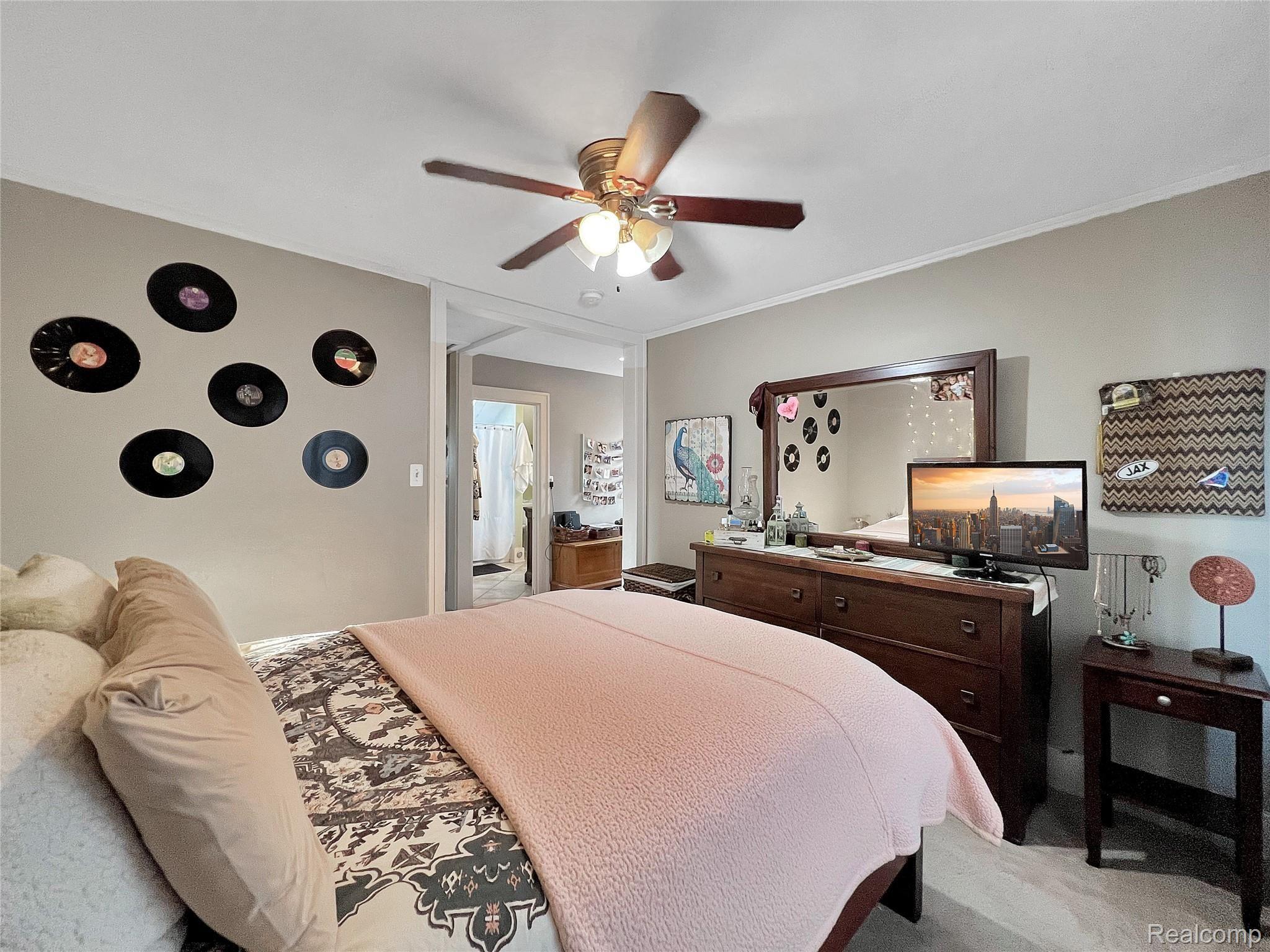 764 Neff Road Grosse Pointe, MI 48230 - Photo 30 of 60 IMG_1736.jpg
