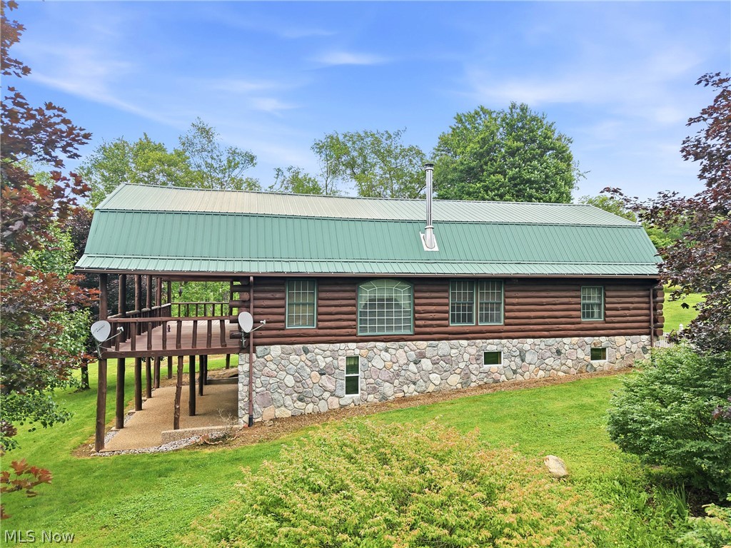 7374 Vale Road Rogers, OH 44455 - Photo 38 of 48