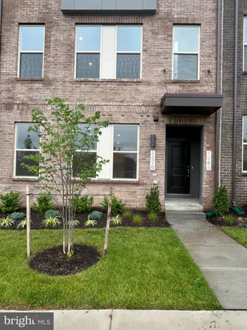 $2,950 | 9070 Katherine Johnson Avenue, Manassas, VA 20110