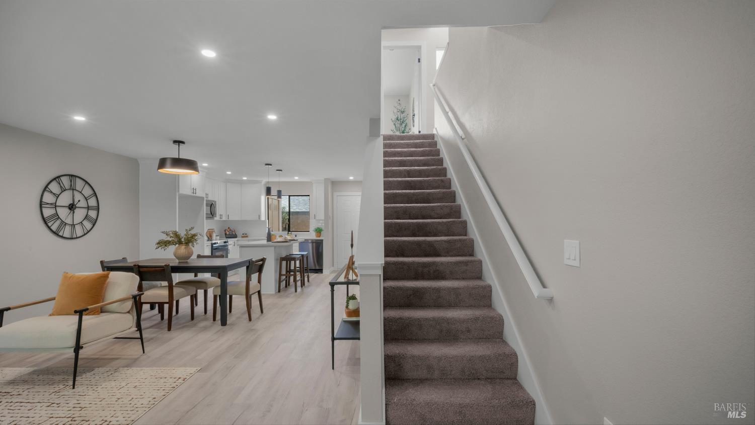 1560 Grenache Way Santa Rosa, CA 95403 - Photo 17 of 30