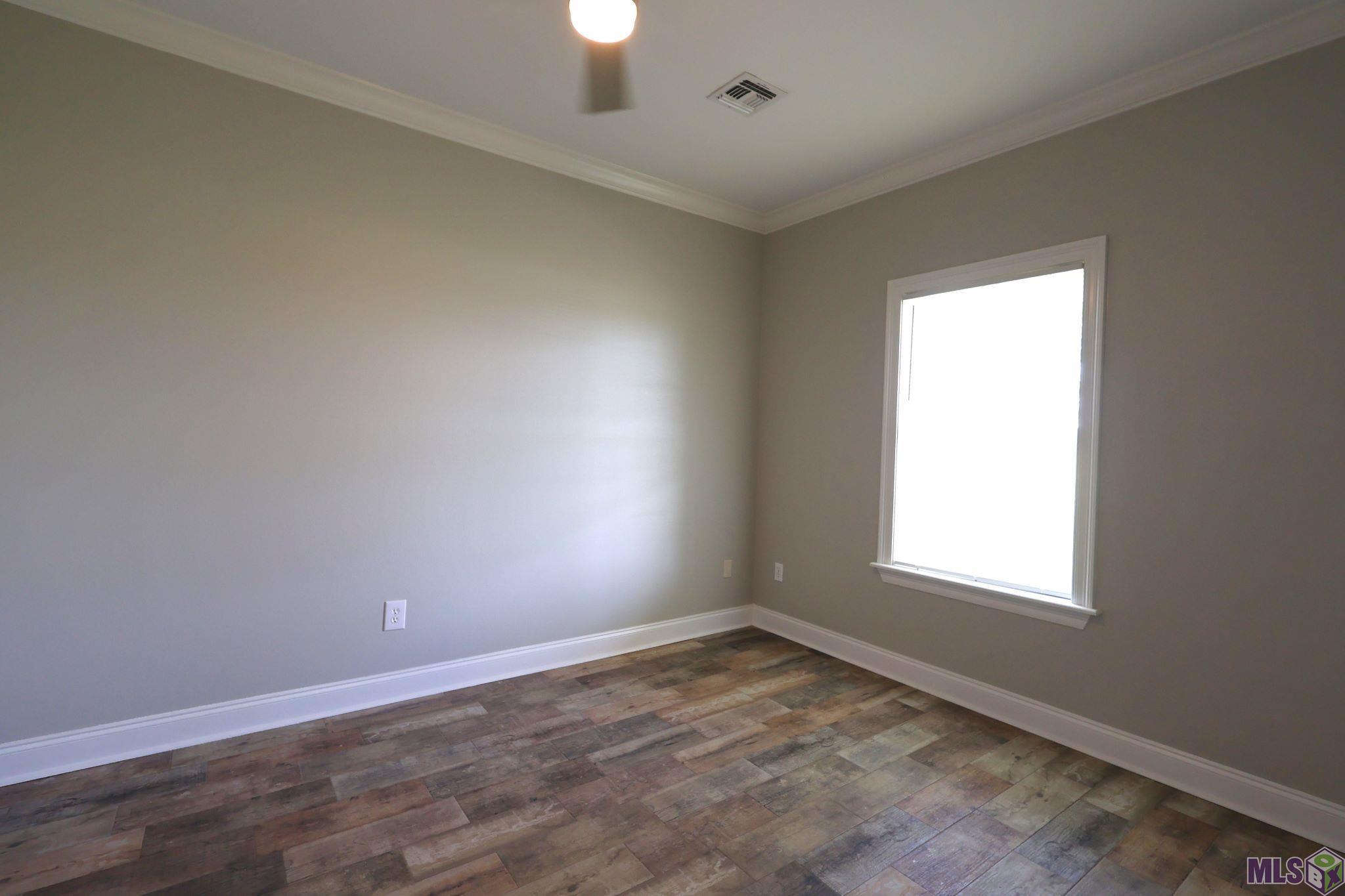 744 East Woodlawn Ranch Road Houma, LA 70363 - Photo 7 of 27