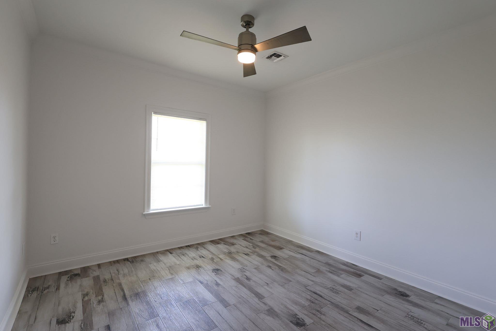 744 East Woodlawn Ranch Road Houma, LA 70363 - Photo 8 of 27