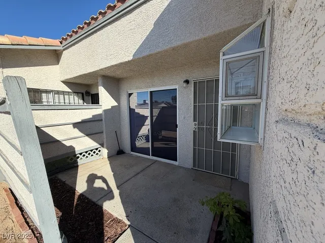 $1,200 | 275 North Lamb Boulevard, Unit C, Las Vegas, NV 89110