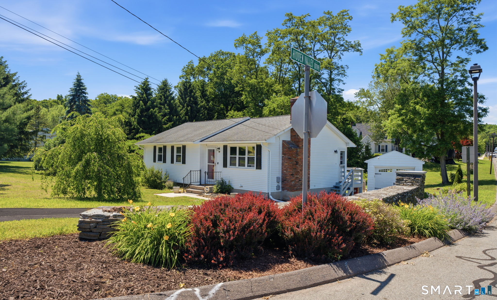 524 Gracey Avenue Meriden, CT 06451 - Photo 35 of 37