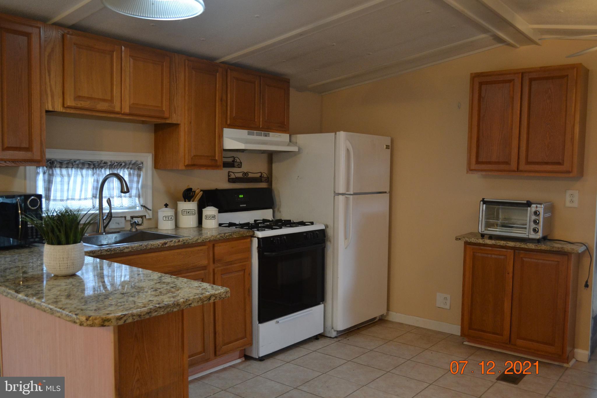 807 Berry Road Wilmington, DE 19810 - Photo 23 of 42 Gallery Image 23