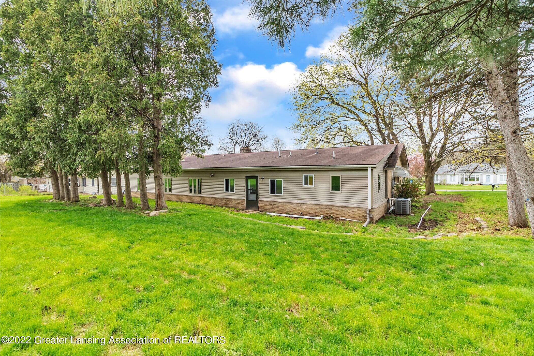 3400 Tecumseh River Road Lansing, MI 48906 - Photo 36 of 37 33