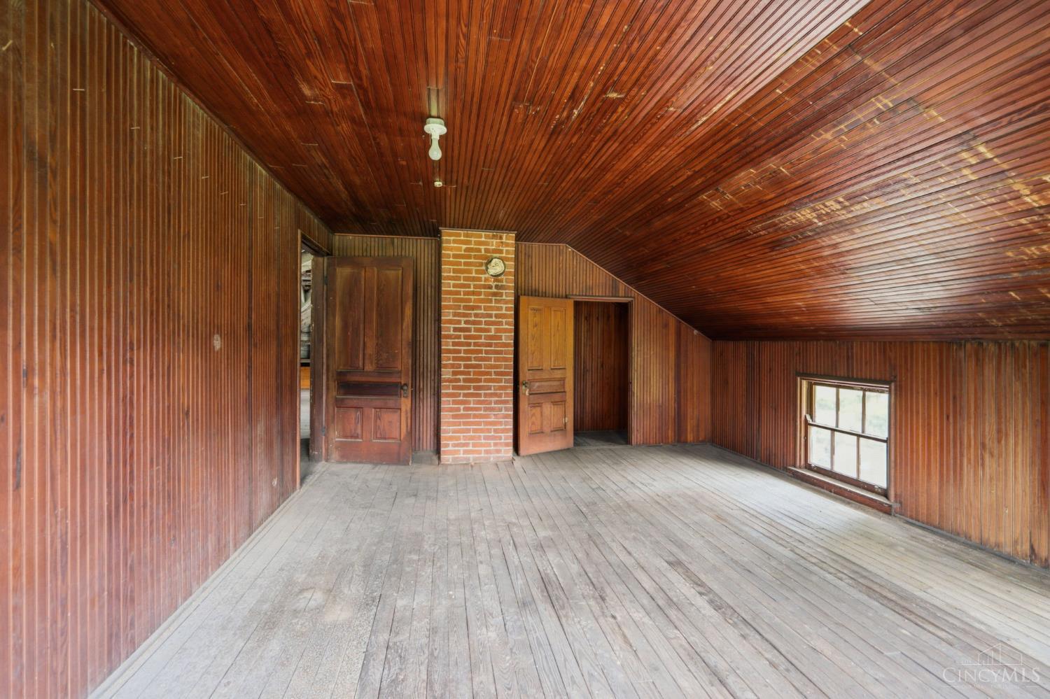 353 Oliver Road Wyoming, OH 45215 - Photo 20 of 25