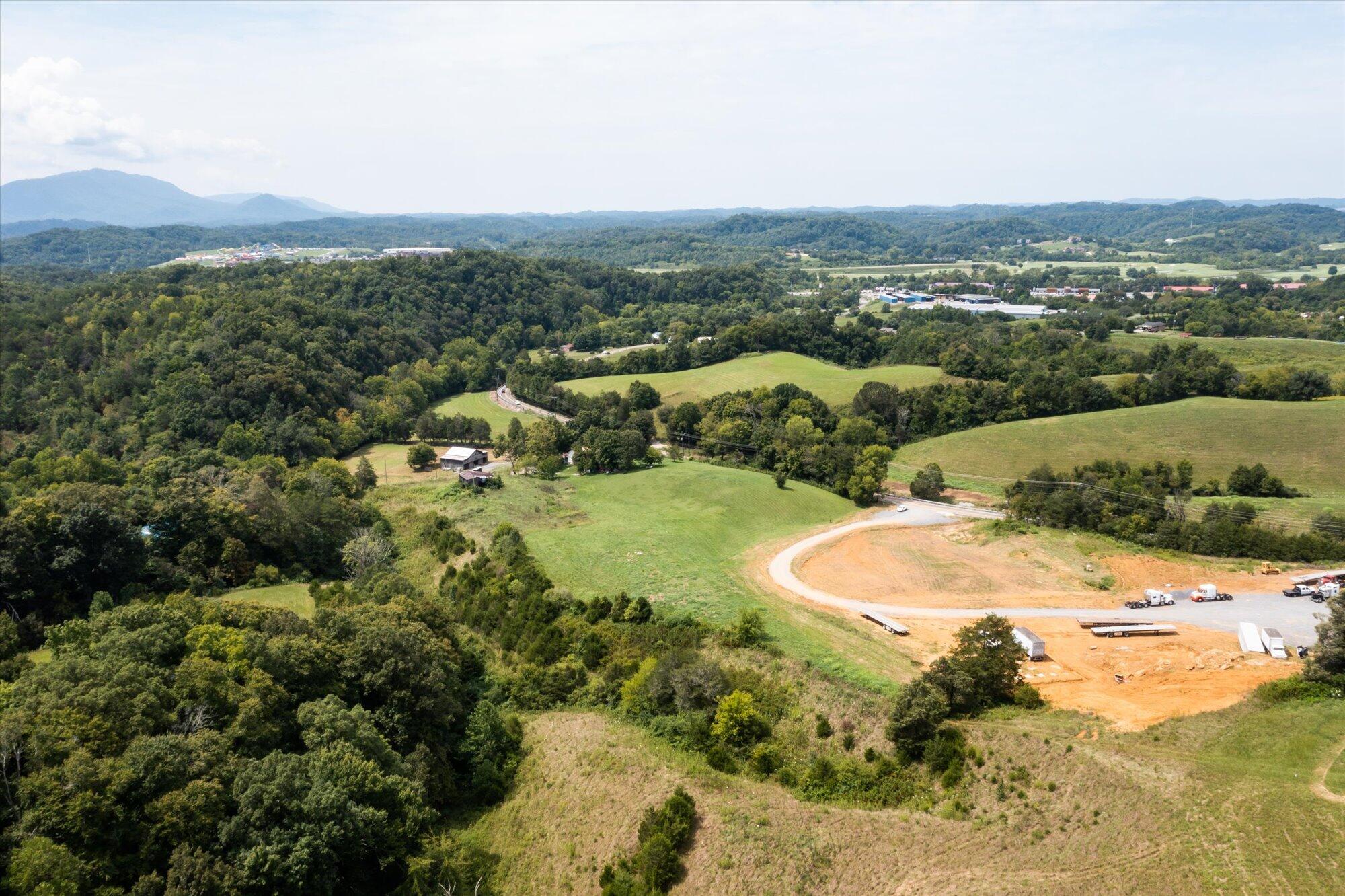 Terry Road Sevierville, TN 37876 - Photo 18 of 23 08-Terry-Rd-Sevierville-TN-37876-8