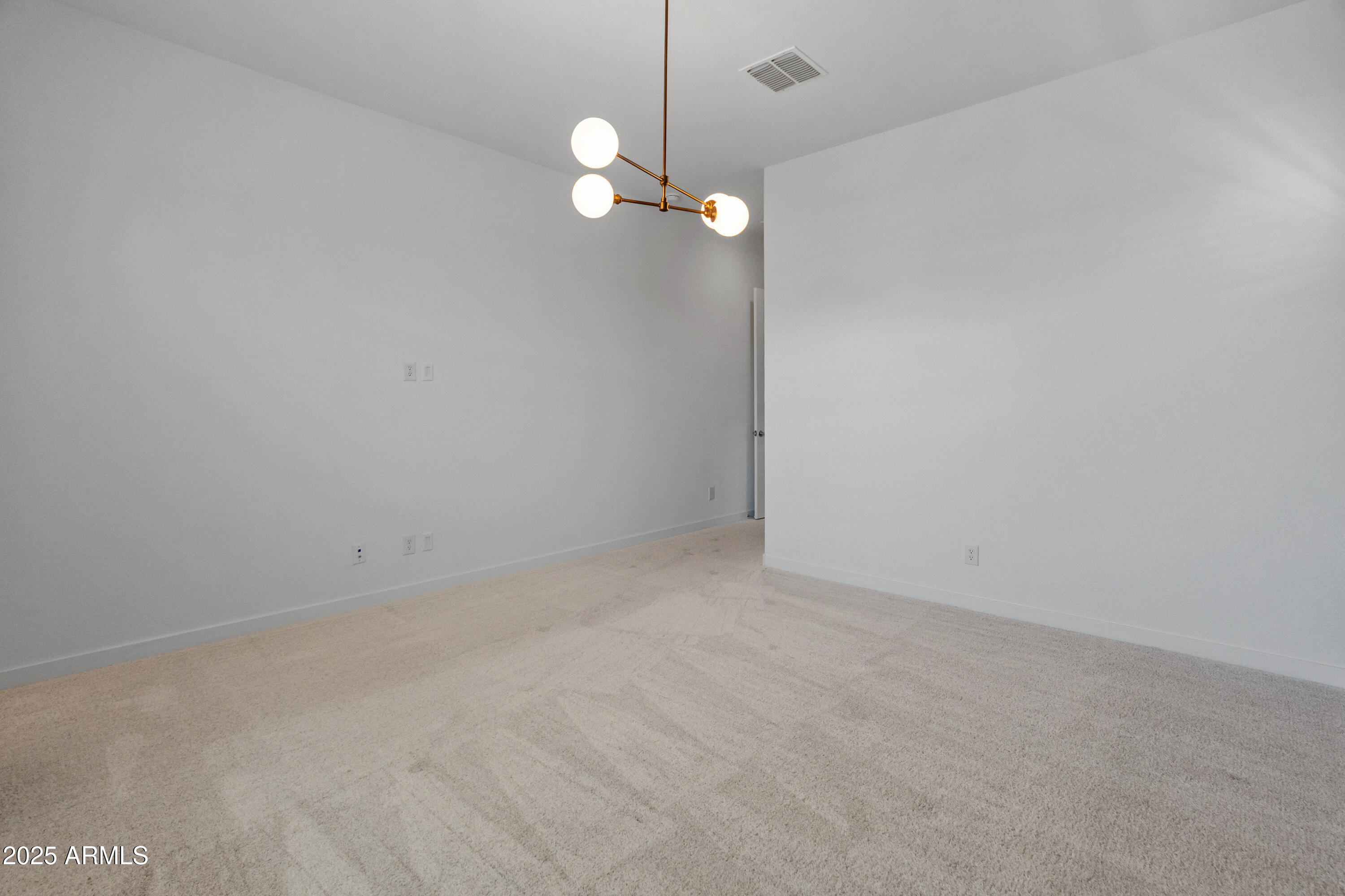 3260 West Caleb Road Phoenix, AZ 85083 - Photo 22 of 58 3260 Caleb Rd-19