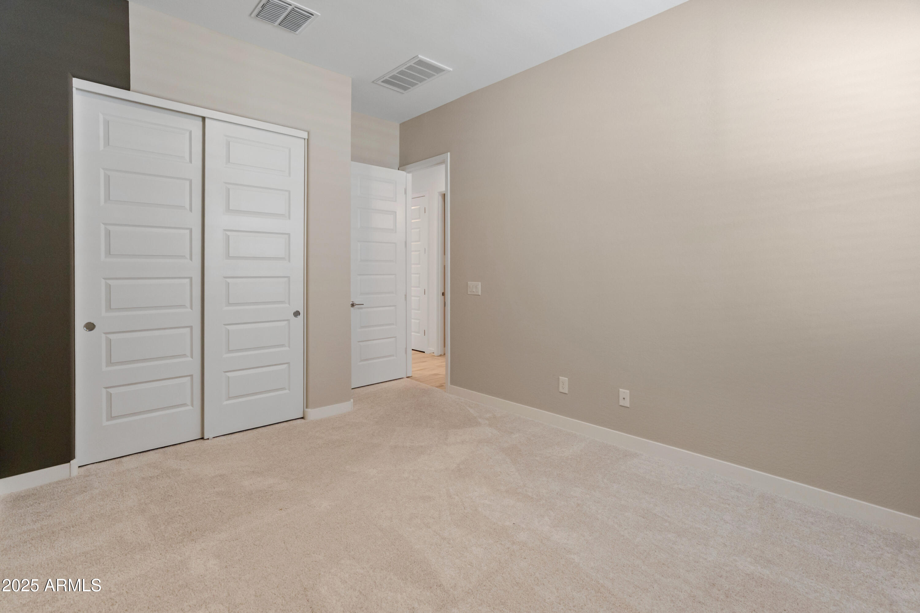 3260 West Caleb Road Phoenix, AZ 85083 - Photo 31 of 58 3260 Caleb Rd-24
