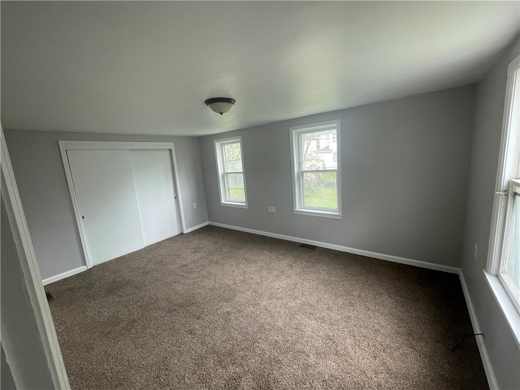 66 Hobart Street Rochester, NY 14611 - Photo 10 of 27