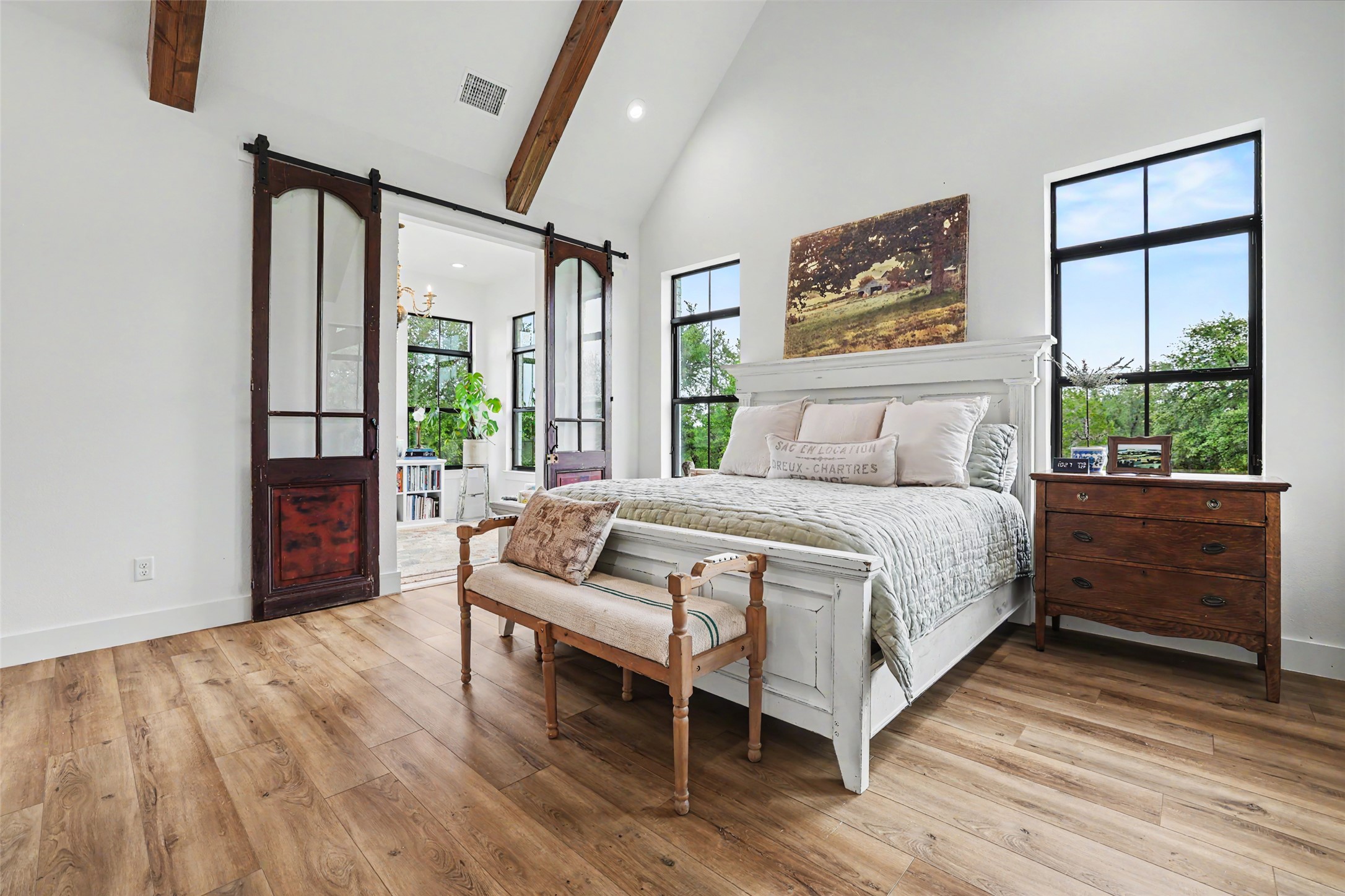 7670 Shiny Top Ranch Lane Salado, TX 76571 - Photo 17 of 40 a bed room with a bed and a large window