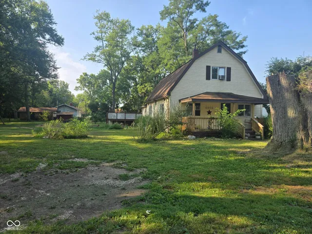 $119,999 | 2845 West 3rd Avenue, Clinton, IN 47842