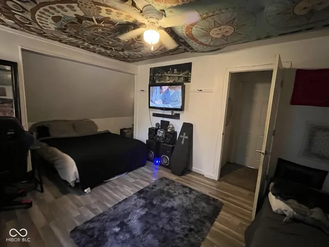 $119,999 | 2845 West 3rd Avenue, Clinton, IN 47842