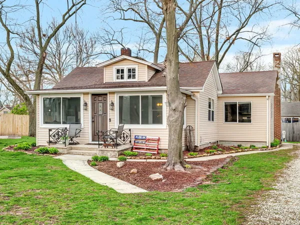 $194,900 | 136 Grove Street, Braidwood, IL 60408