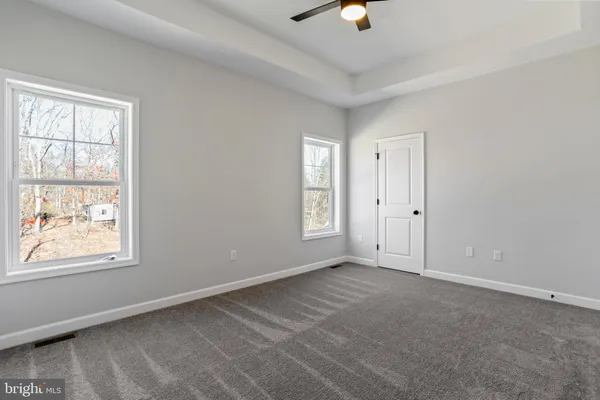 a view of utility room