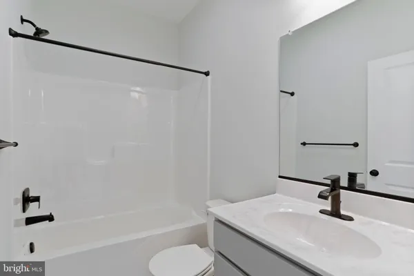 $525,000 | 3 J White Pine Lane, Boyce, VA 22620