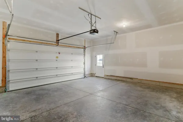 $525,000 | 3 J White Pine Lane, Boyce, VA 22620