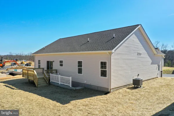 $525,000 | 3 J White Pine Lane, Boyce, VA 22620