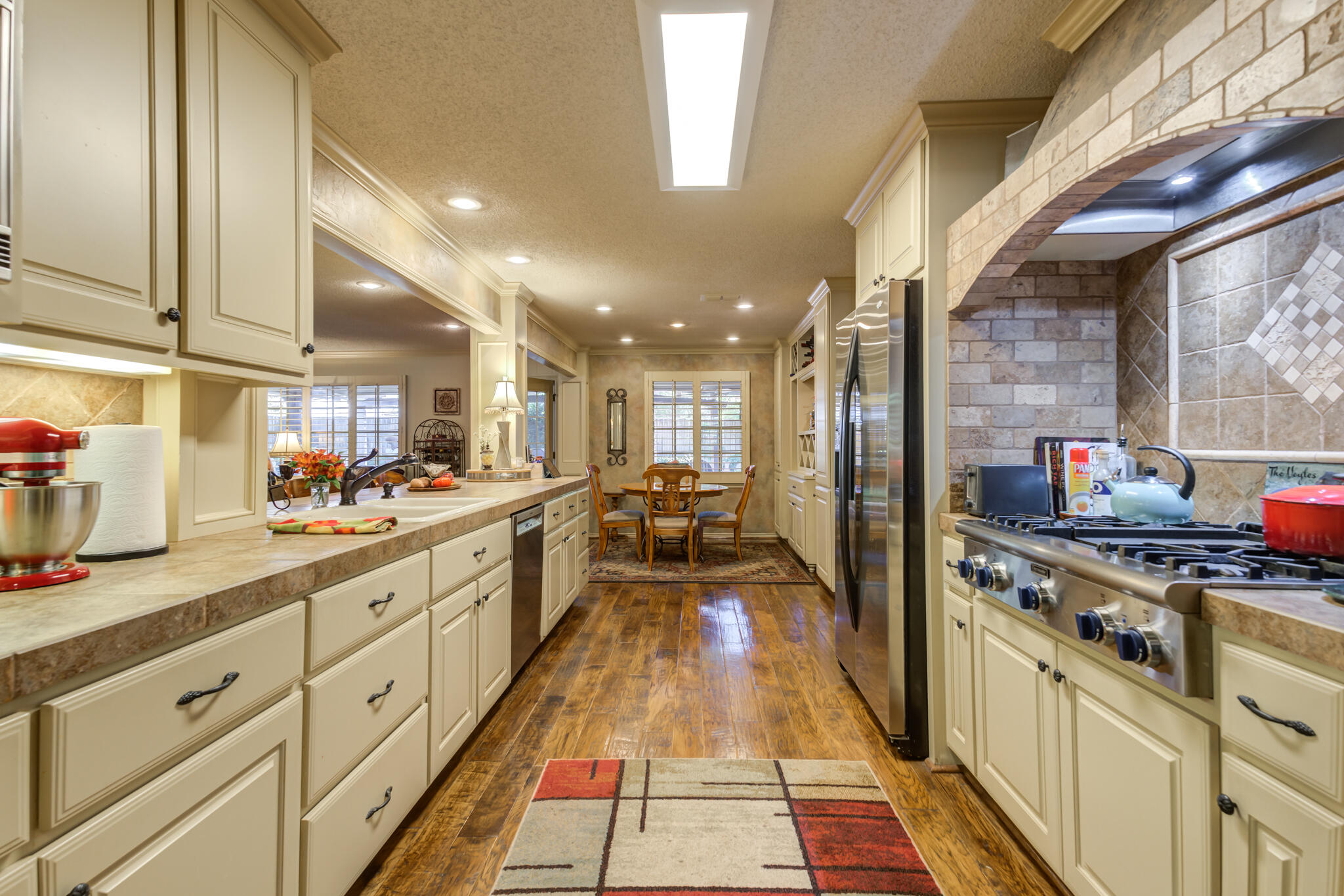 3614 68th Street Lubbock, TX 79413 - Photo 5 of 68 DSC00178_79_80