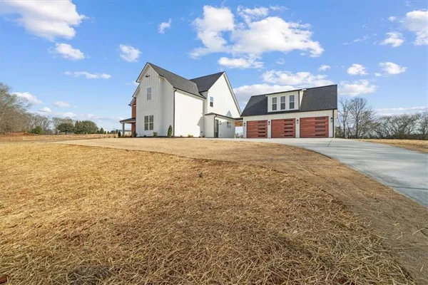 $899,900 | 1250 Hays Mill Road, Carrollton, GA 30117
