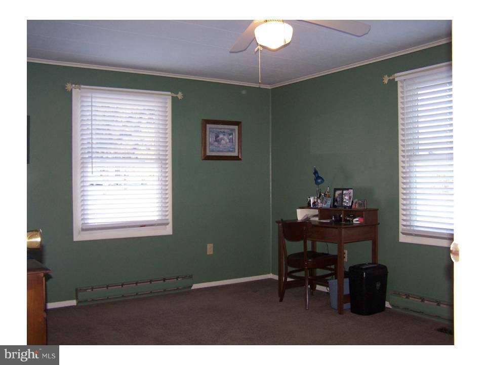6032 Quinn Road Frederick, MD 21701 - Photo 19 of 29 Bedroom