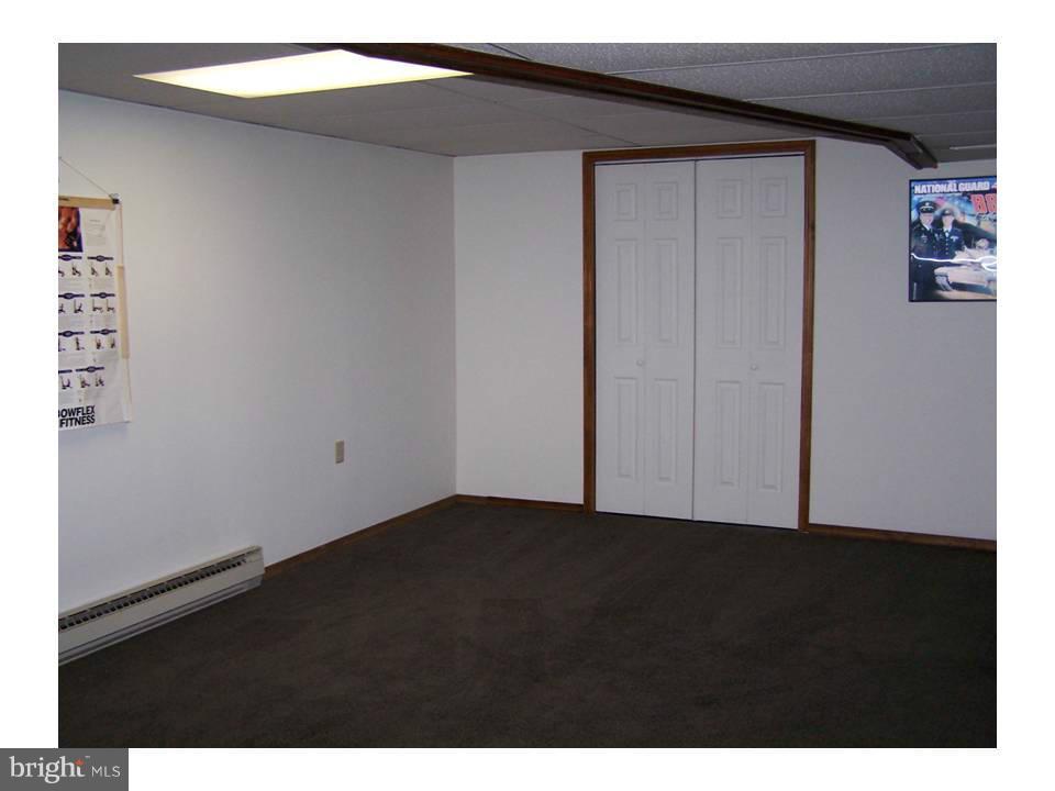 6032 Quinn Road Frederick, MD 21701 - Photo 23 of 29 Family Room