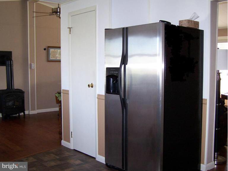 6032 Quinn Road Frederick, MD 21701 - Photo 5 of 29 Kitchen