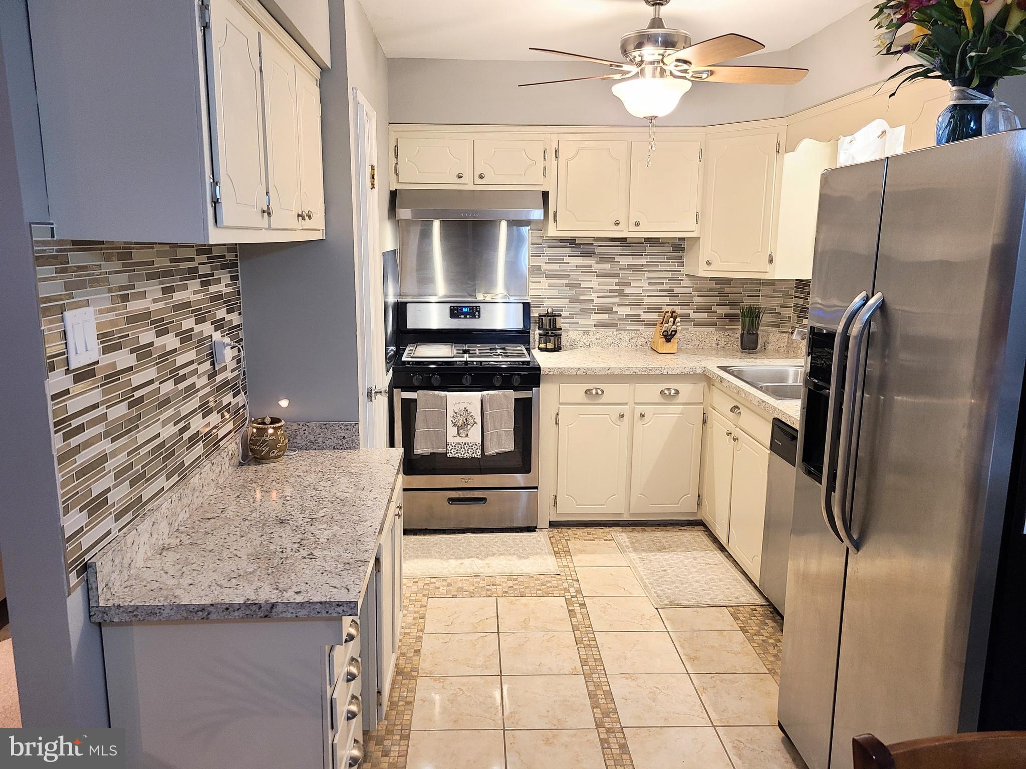12541 Deer Run Road Philadelphia, PA 19154 - Photo 13 of 49 Gallery Image 13