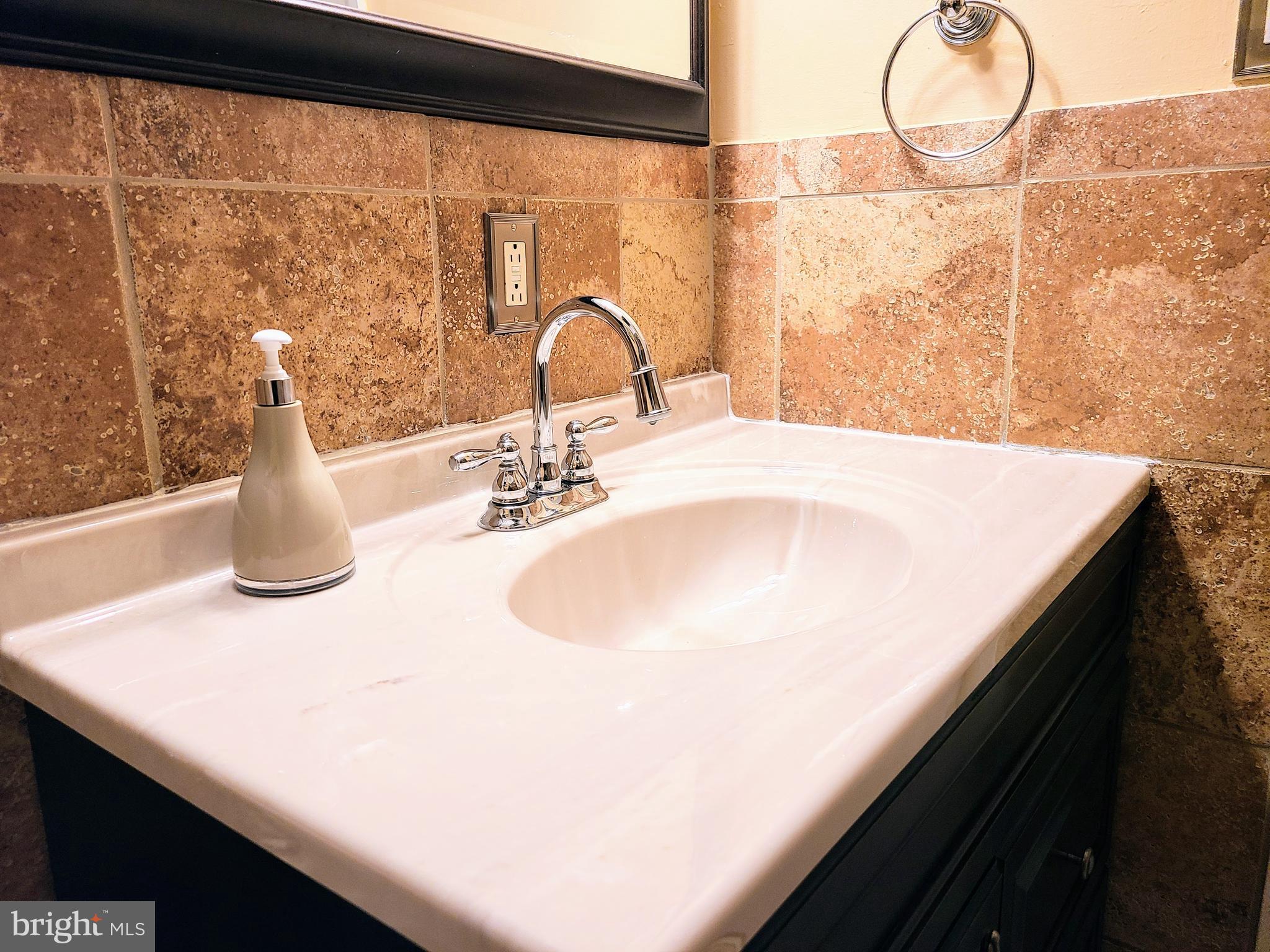 12541 Deer Run Road Philadelphia, PA 19154 - Photo 34 of 49 Gallery Image 34