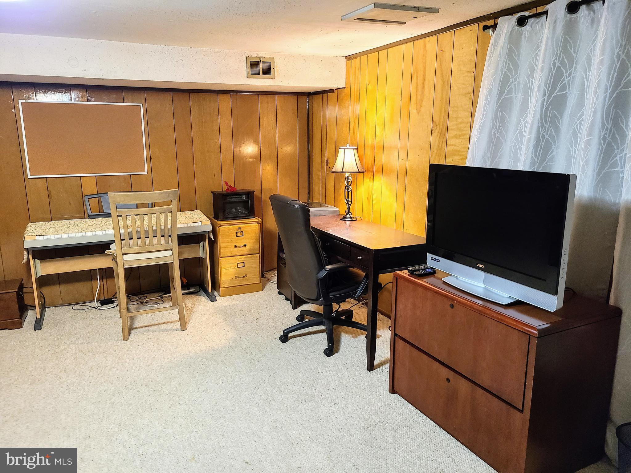 12541 Deer Run Road Philadelphia, PA 19154 - Photo 40 of 49 Gallery Image 40