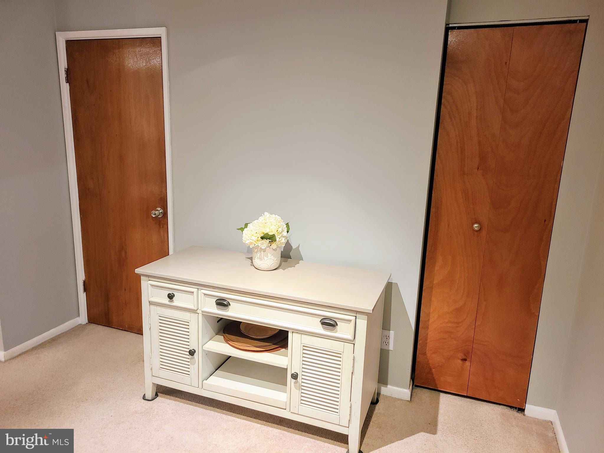 12541 Deer Run Road Philadelphia, PA 19154 - Photo 8 of 49 Gallery Image 8